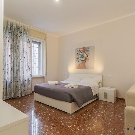 Apartament Crisanzio 80 Bari Zewnętrze zdjęcie